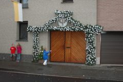 339